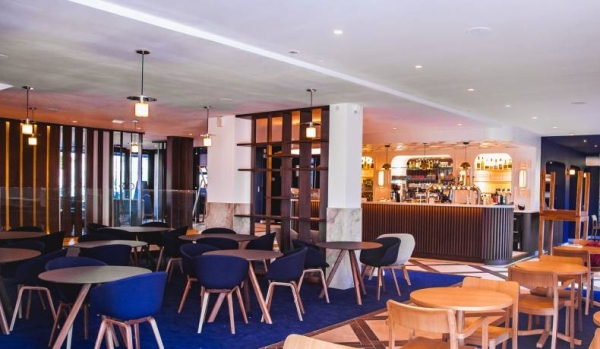 restaurant royan vue sur mer - restaurant royan face a la mer - restaurant royan terrasse - restaurant sympa ROYAN